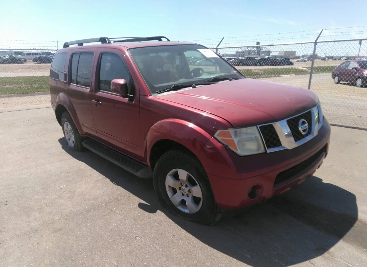 2005 NISSAN  - Image 1.