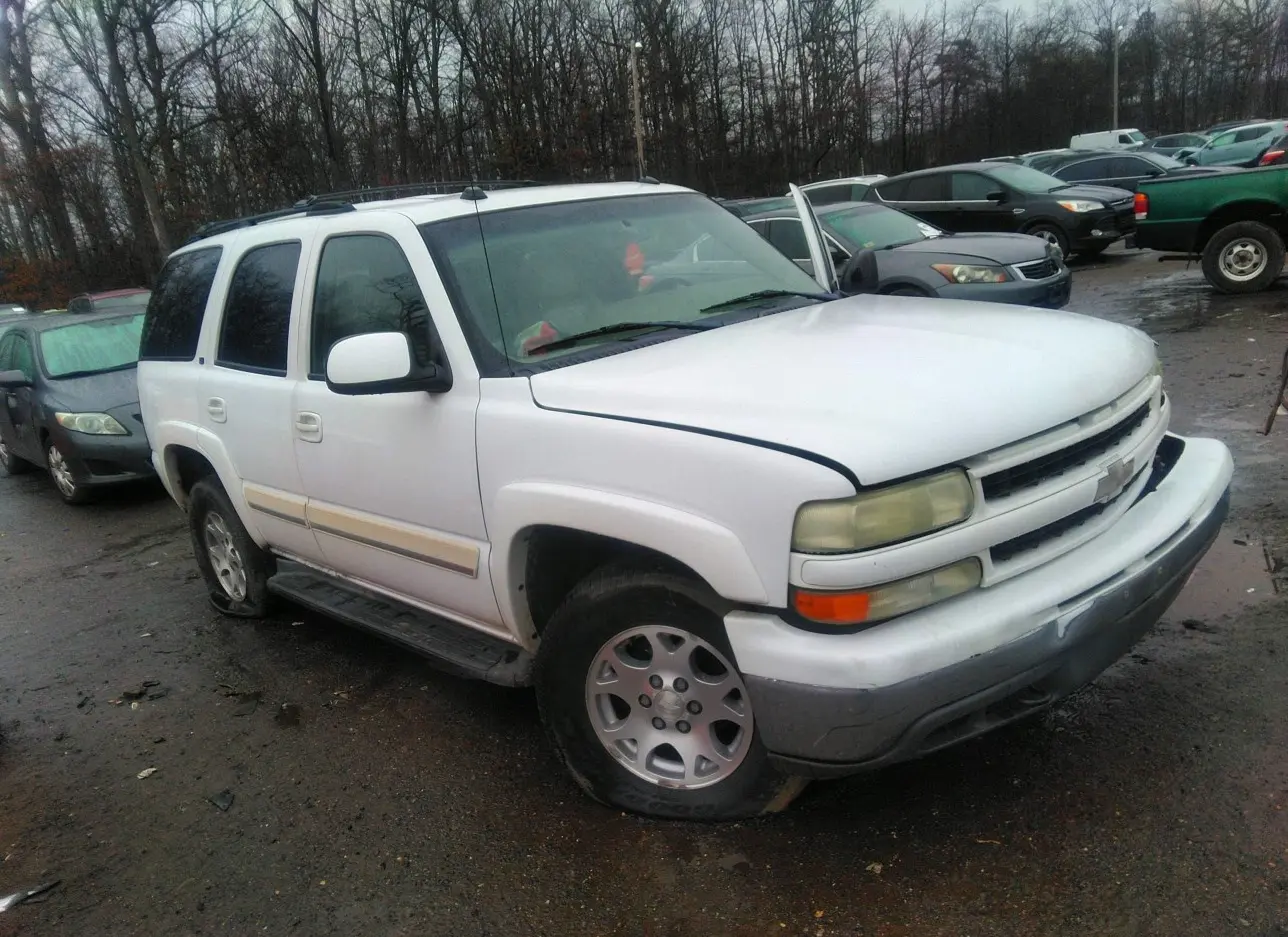 2005 CHEVROLET  - Image 1.