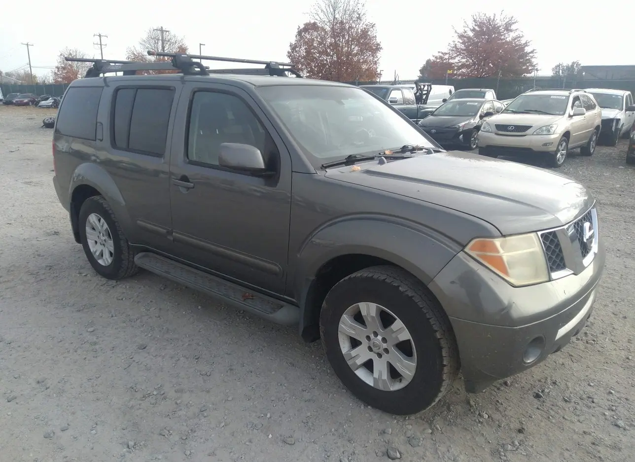 2005 NISSAN  - Image 1.