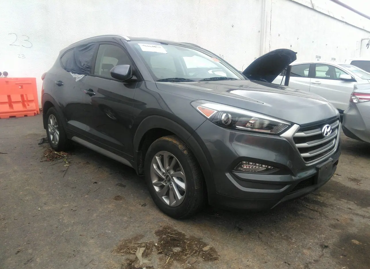 2017 HYUNDAI  - Image 1.