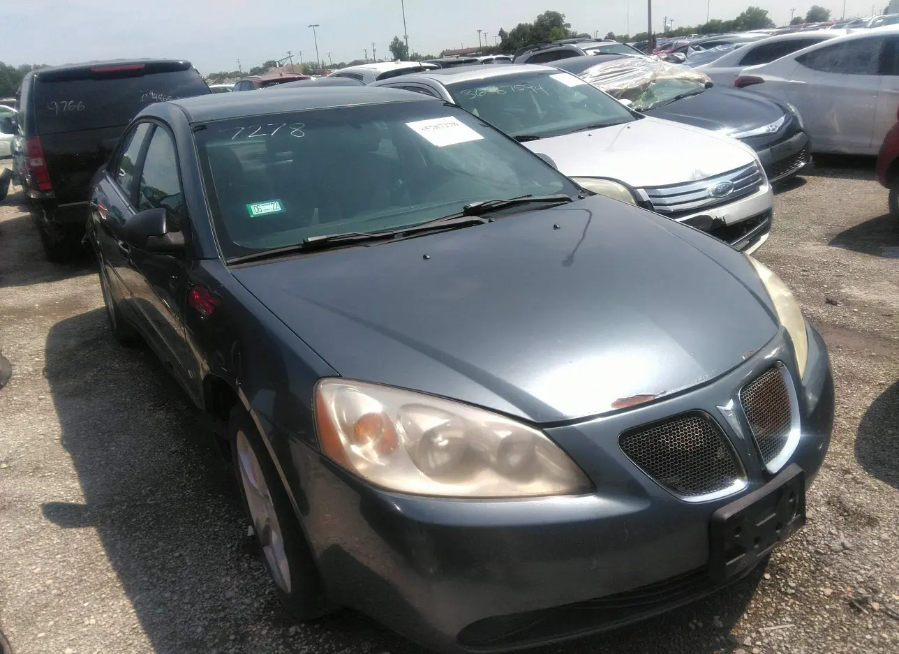 2006 PONTIAC  - Image 1.