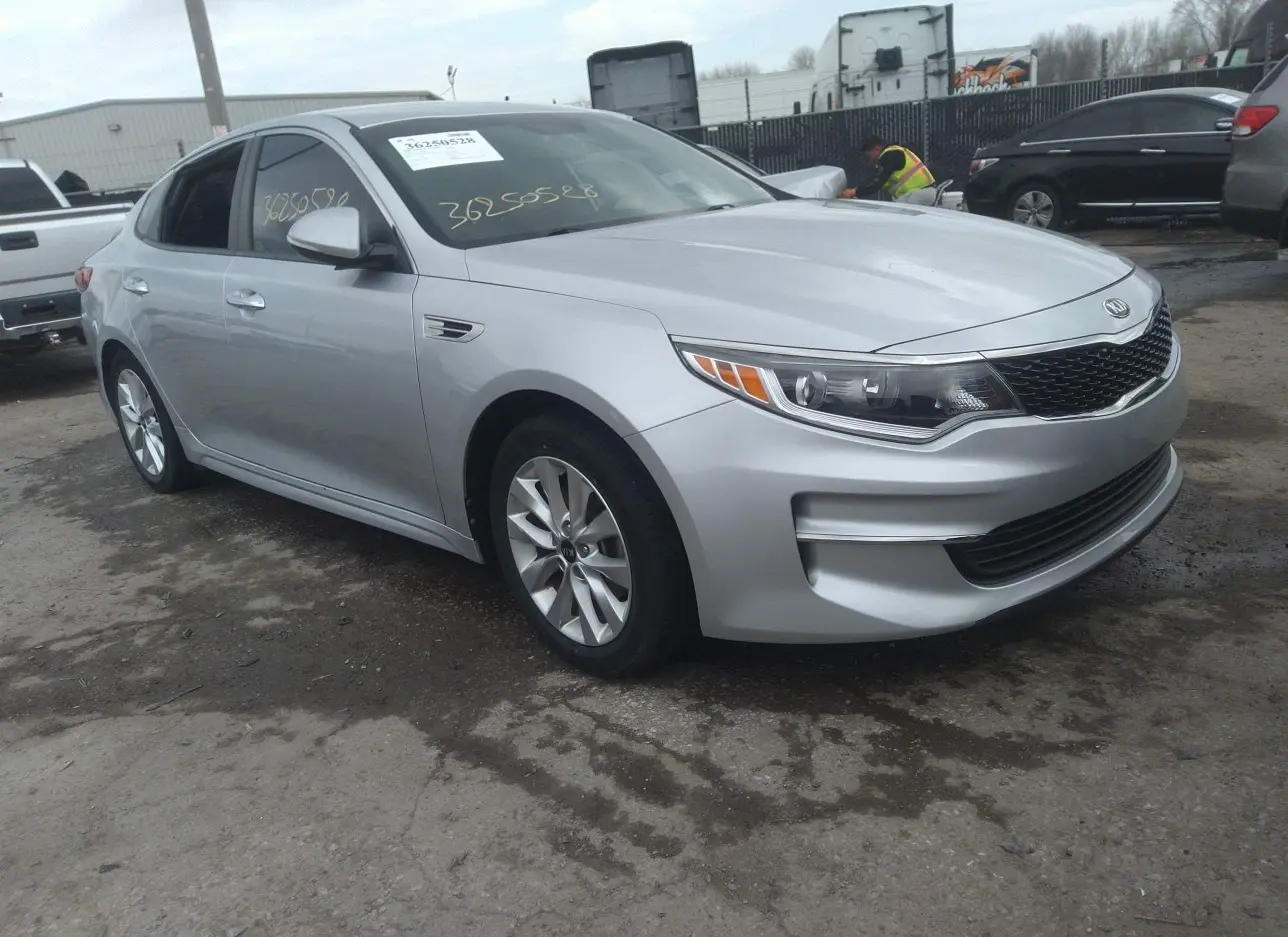 2016 KIA  - Image 1.