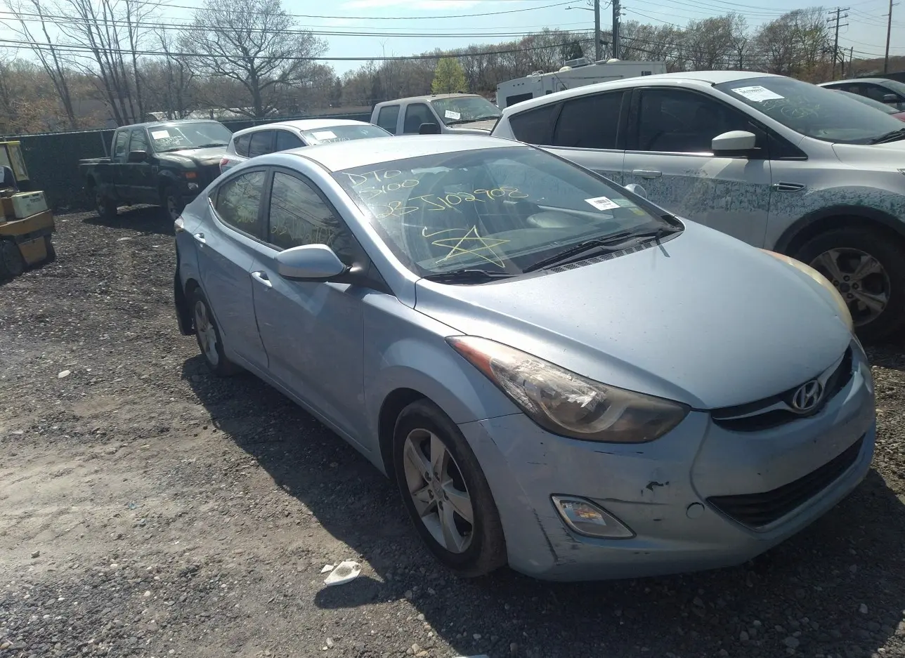 2012 HYUNDAI  - Image 1.