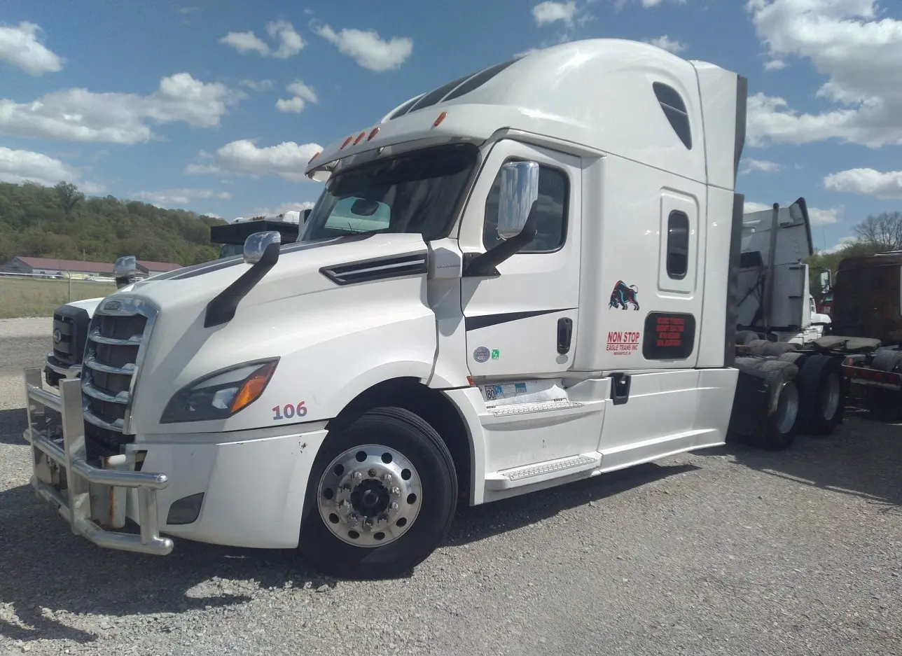 2018 FREIGHTLINER  - Image 1.