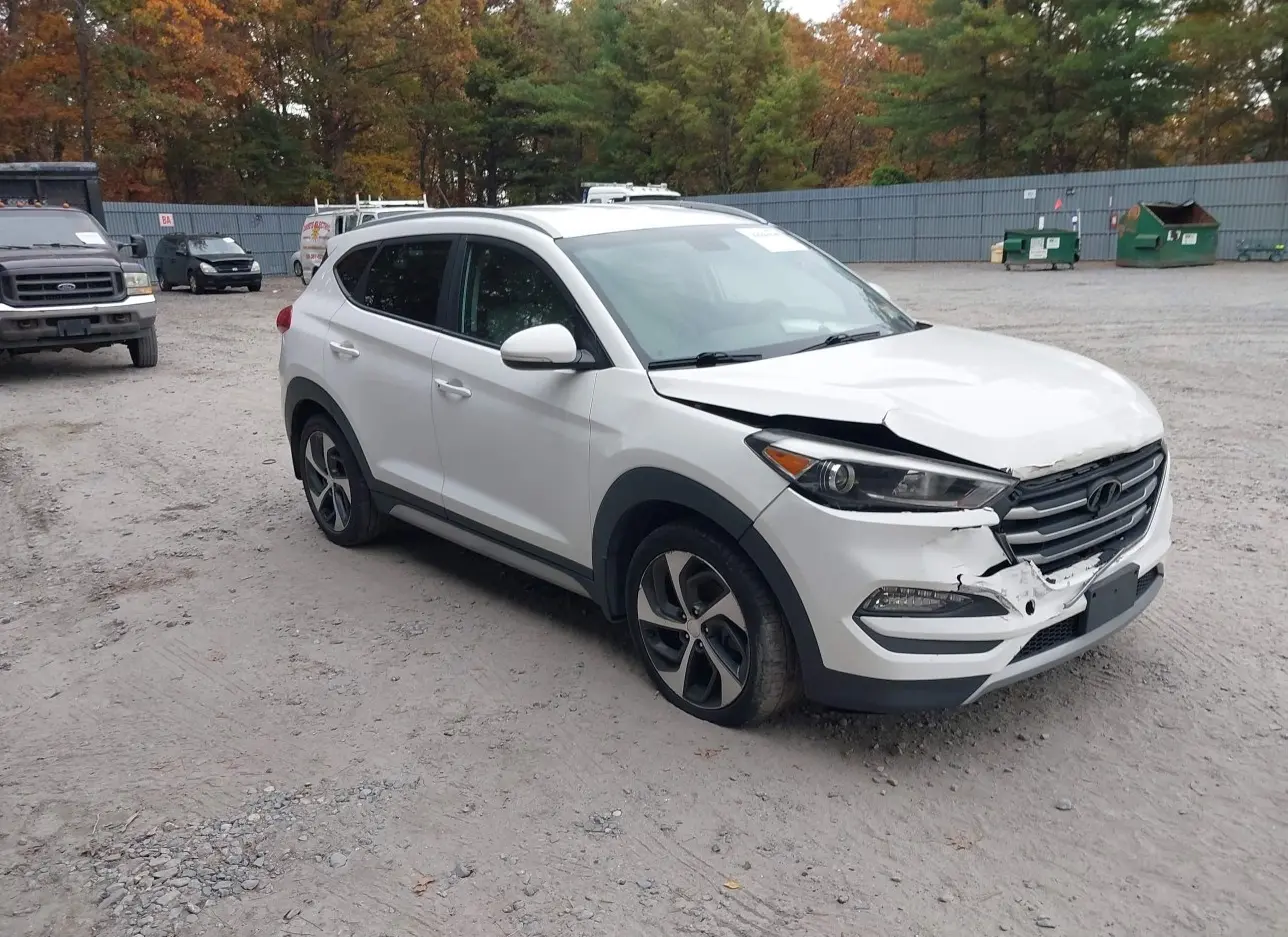 2017 HYUNDAI  - Image 1.