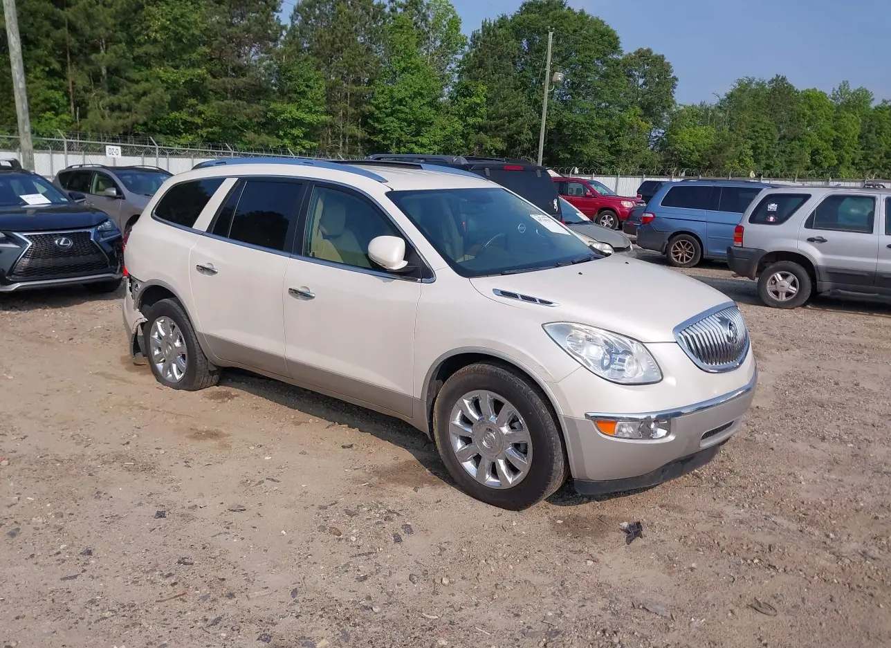 2011 BUICK  - Image 1.