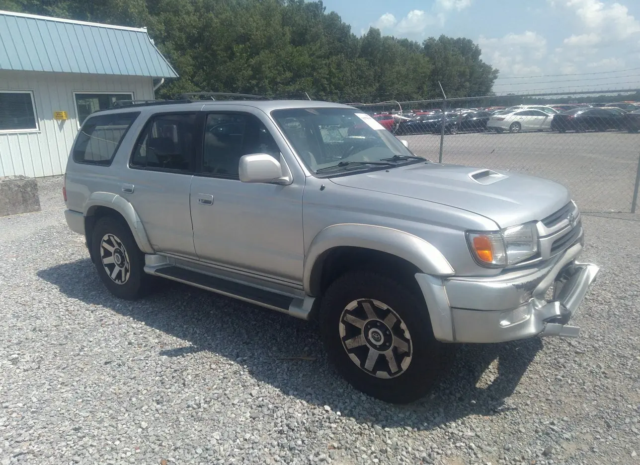 2001 TOYOTA  - Image 1.