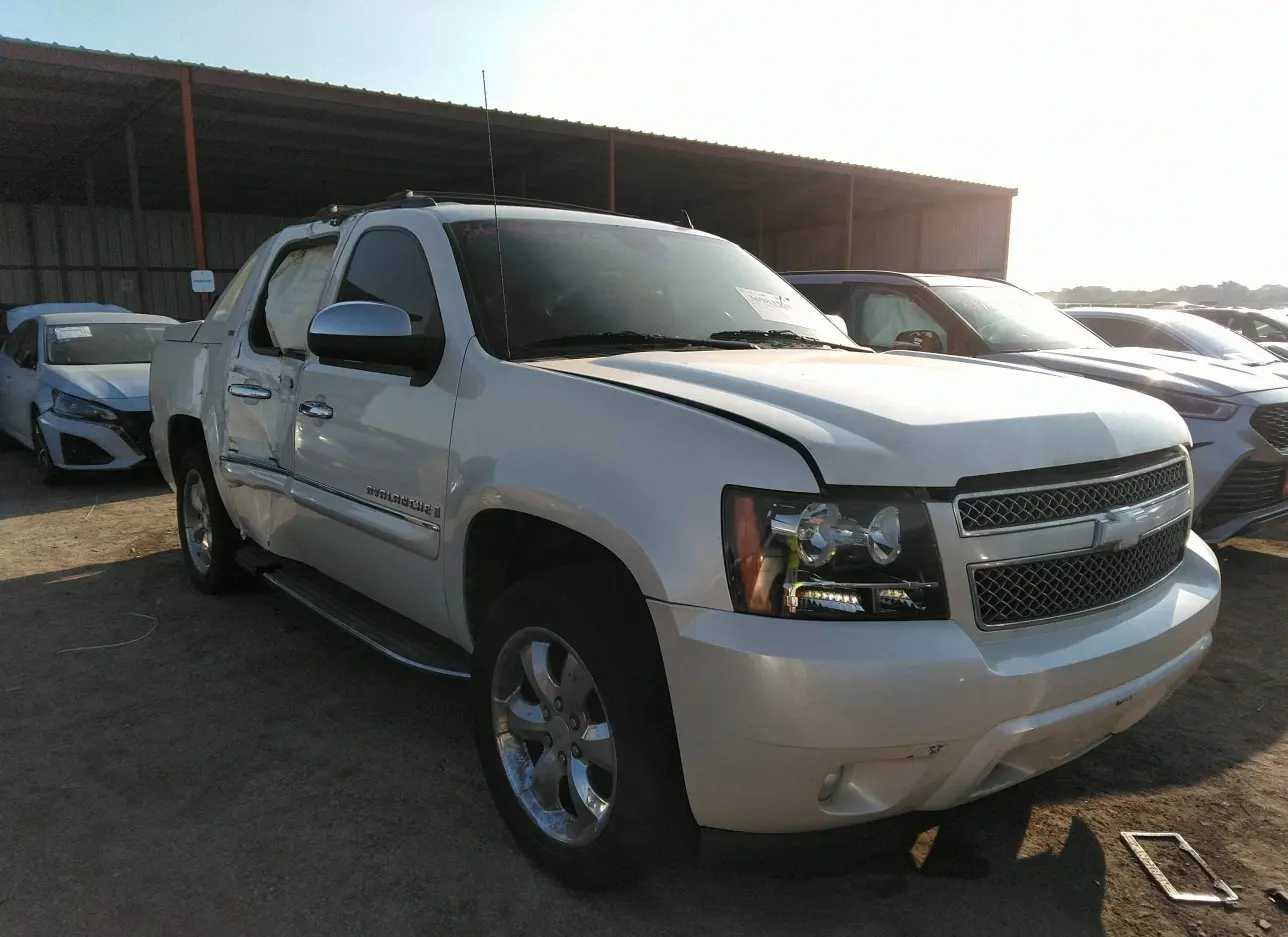 2008 CHEVROLET  - Image 1.