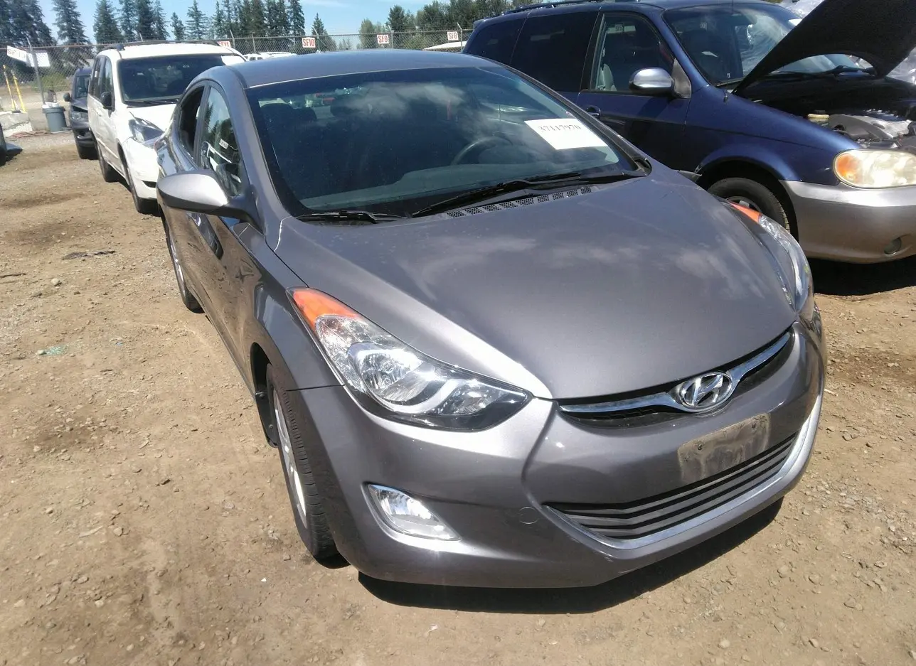 2013 HYUNDAI  - Image 1.