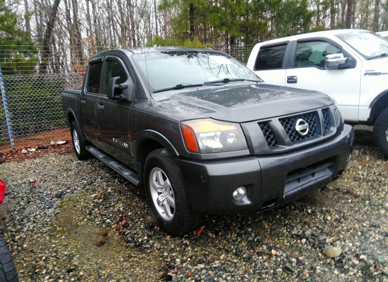 2008 NISSAN  - Image 1.