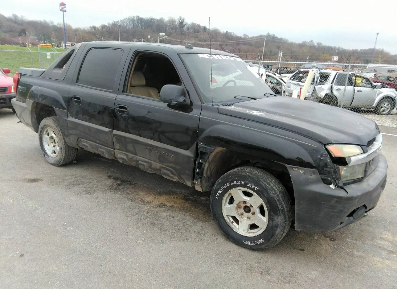 2004 CHEVROLET  - Image 1.