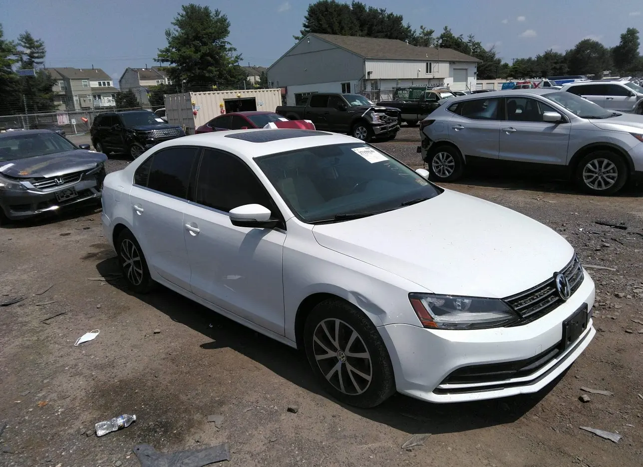 2017 VOLKSWAGEN  - Image 1.