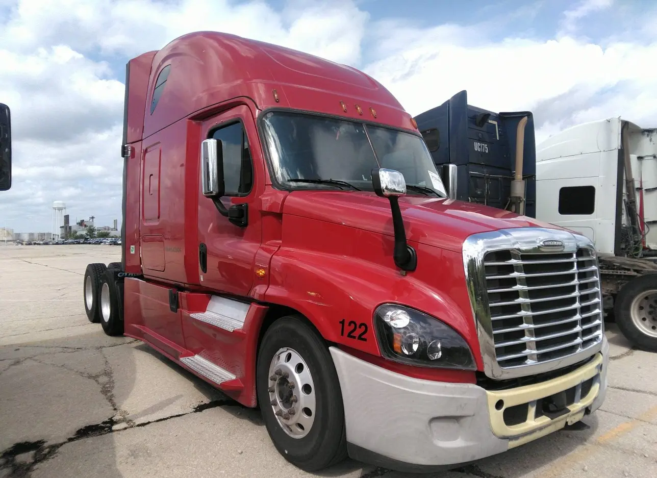 2017 FREIGHTLINER  - Image 1.