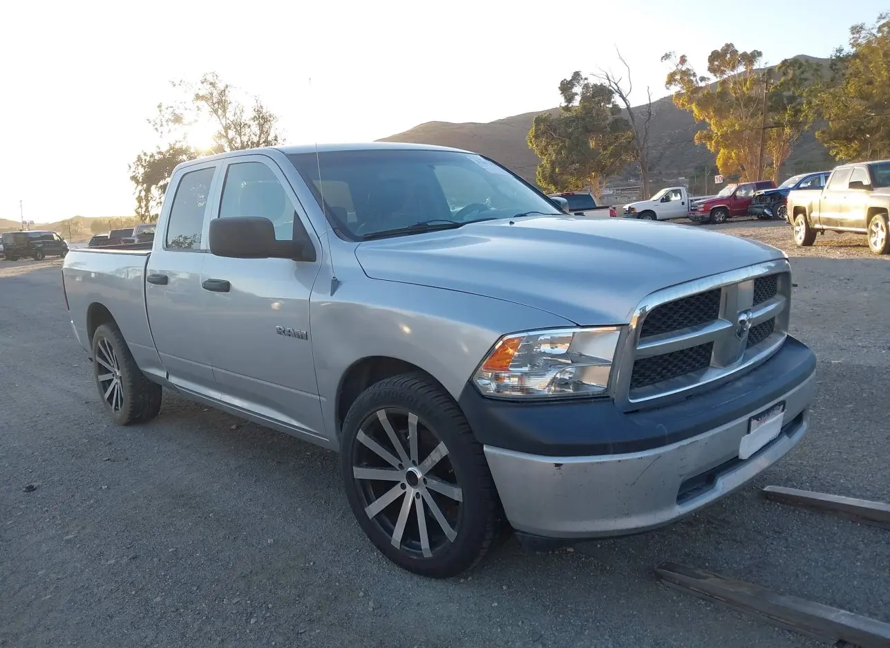 2010 DODGE  - Image 1.