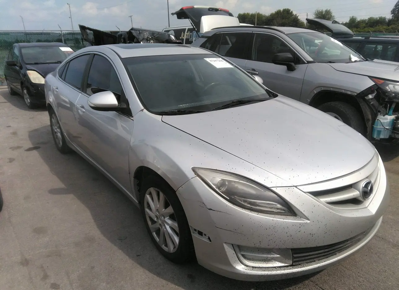 2011 MAZDA  - Image 1.