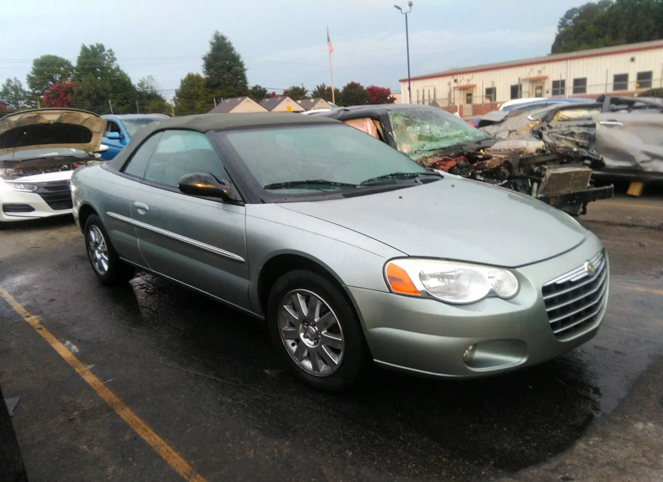 2004 CHRYSLER  - Image 1.