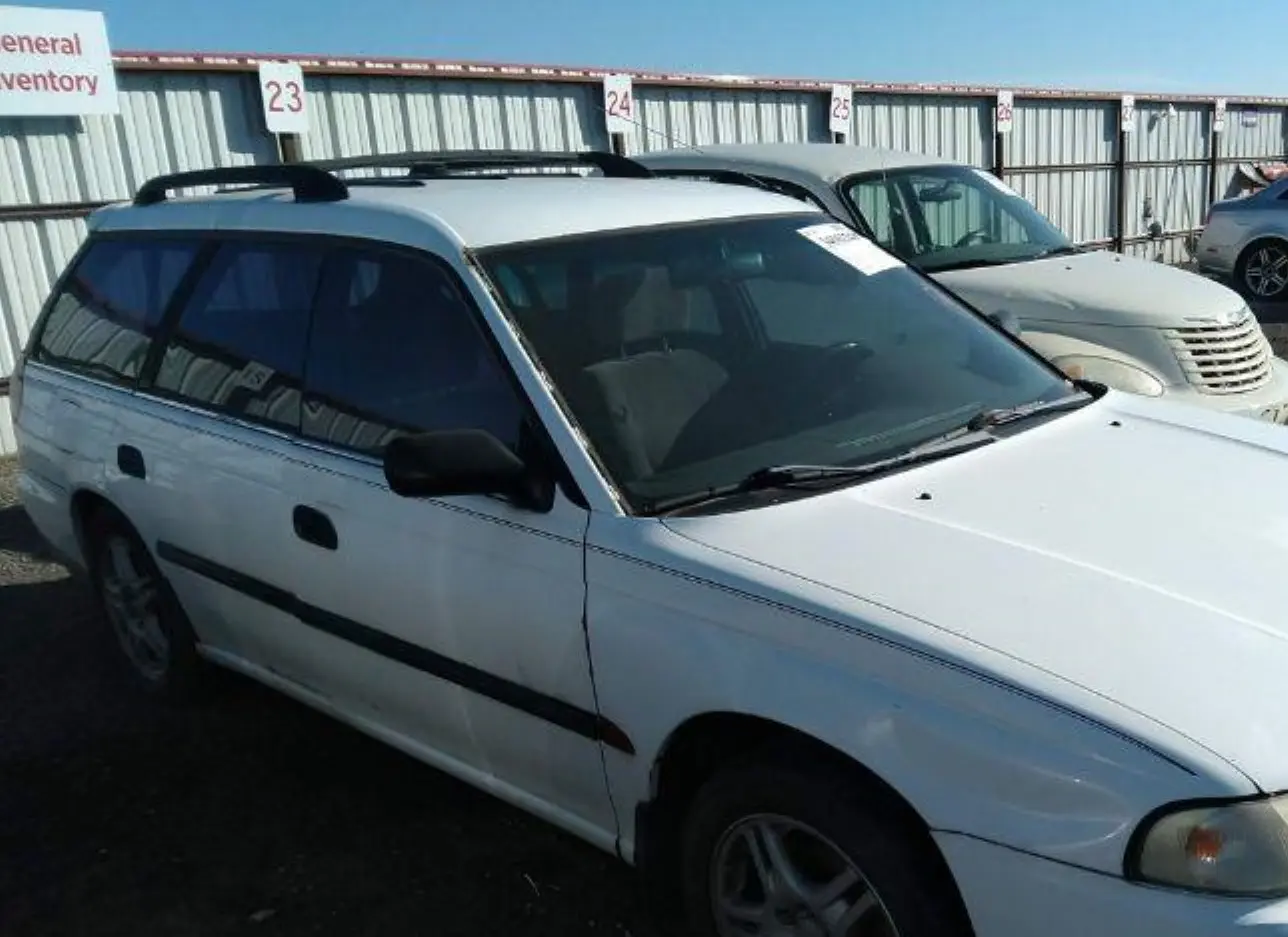 1996 SUBARU  - Image 1.