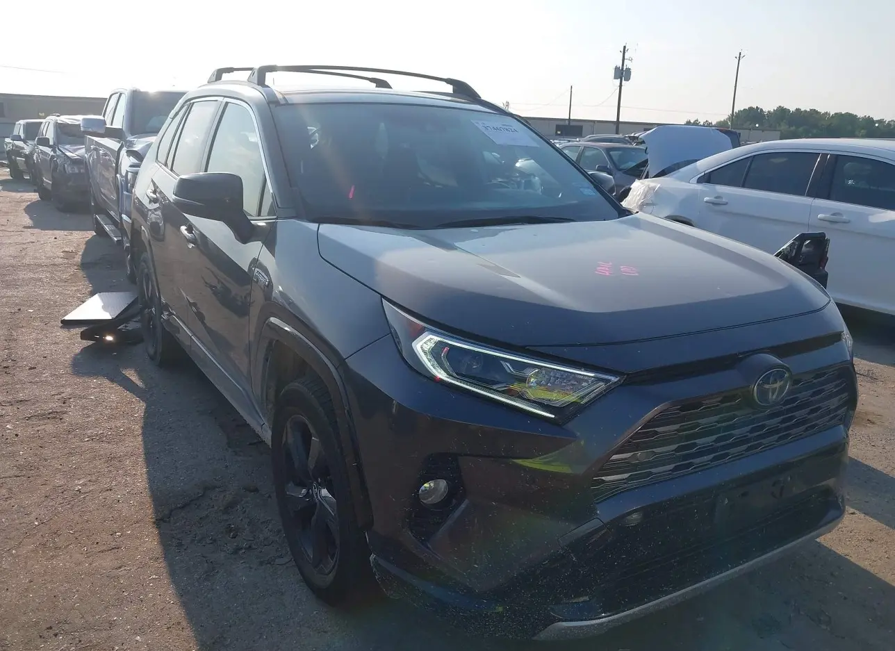 2019 TOYOTA  - Image 1.