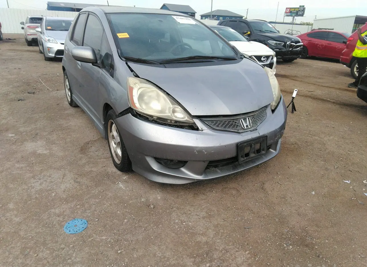 2009 HONDA  - Image 1.