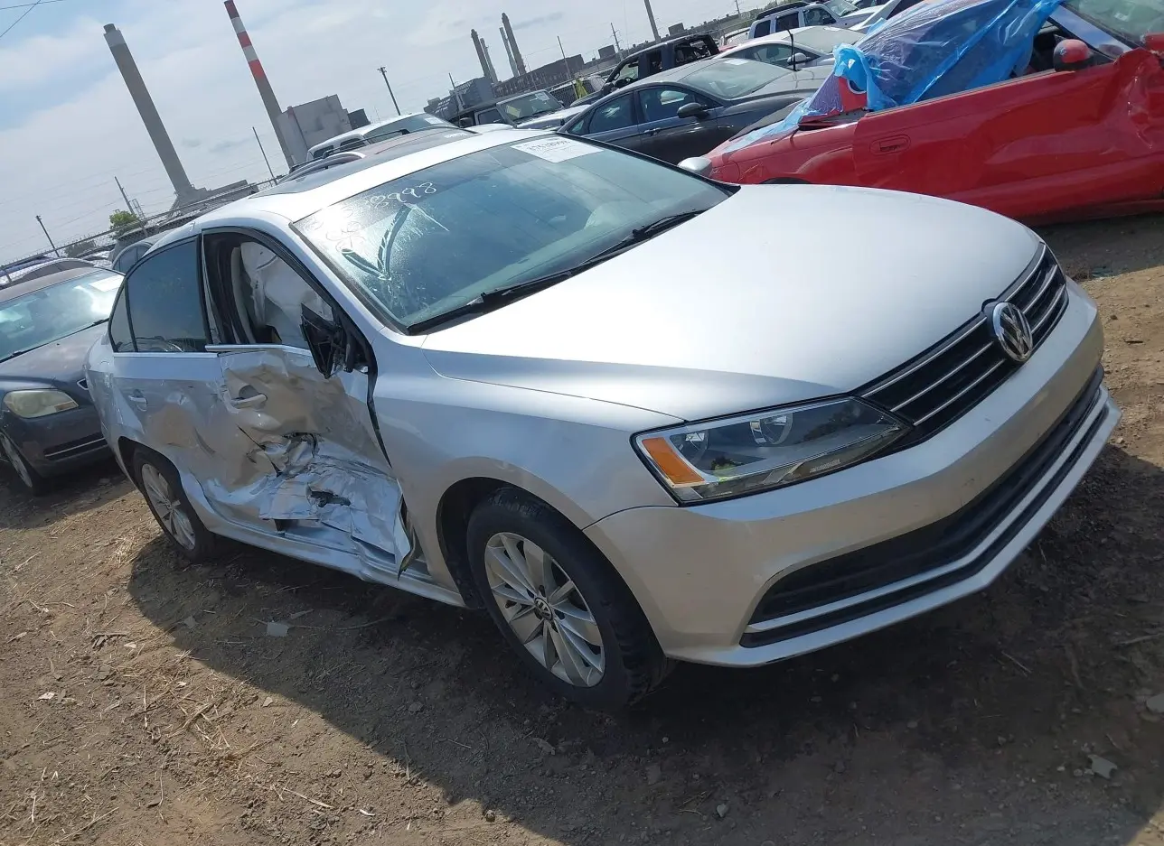 2016 VOLKSWAGEN  - Image 1.