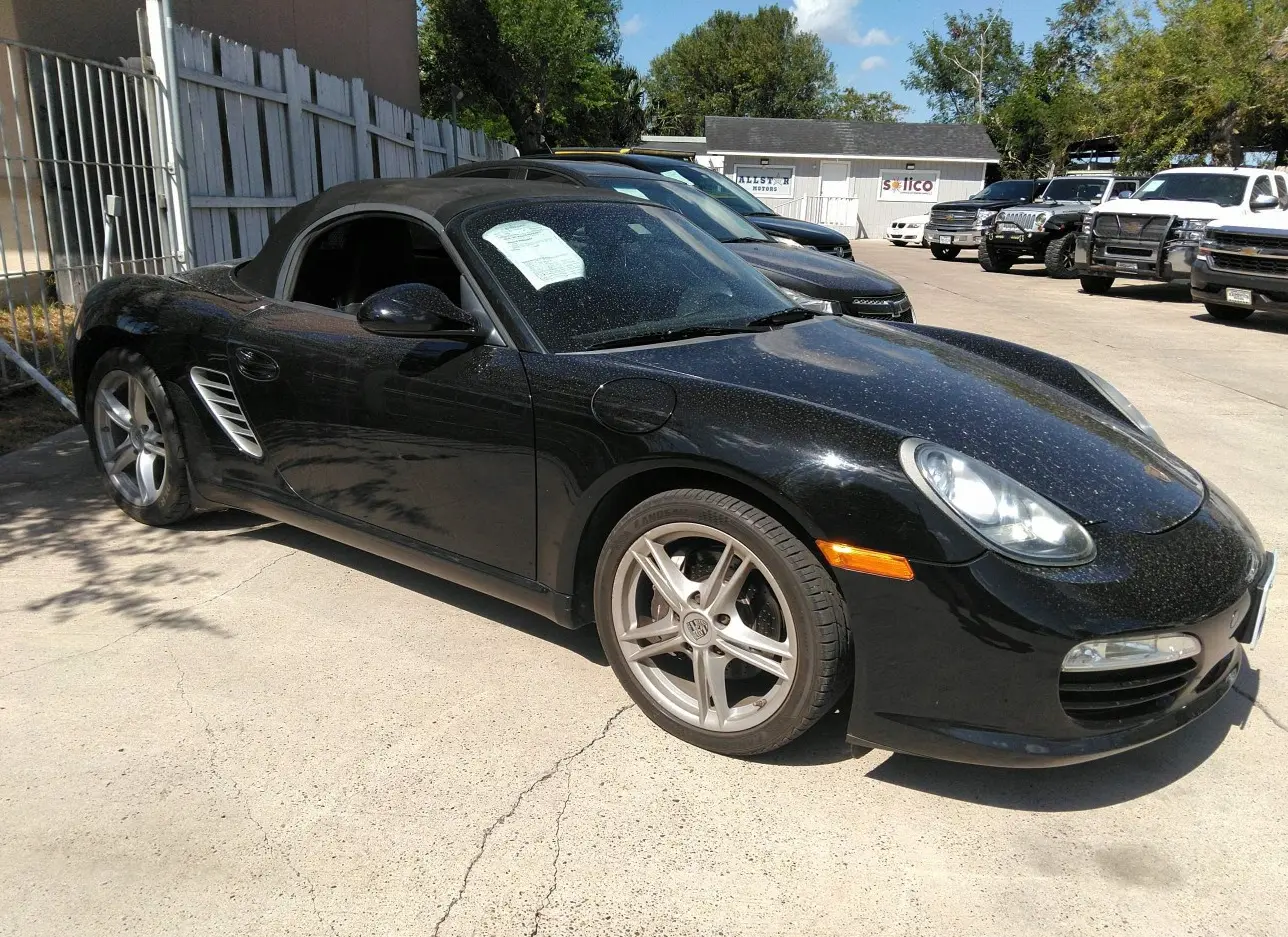 2012 PORSCHE  - Image 1.