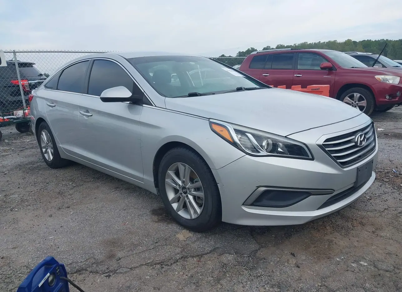 2016 HYUNDAI  - Image 1.