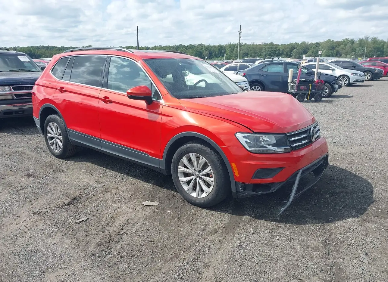 2019 VOLKSWAGEN  - Image 1.