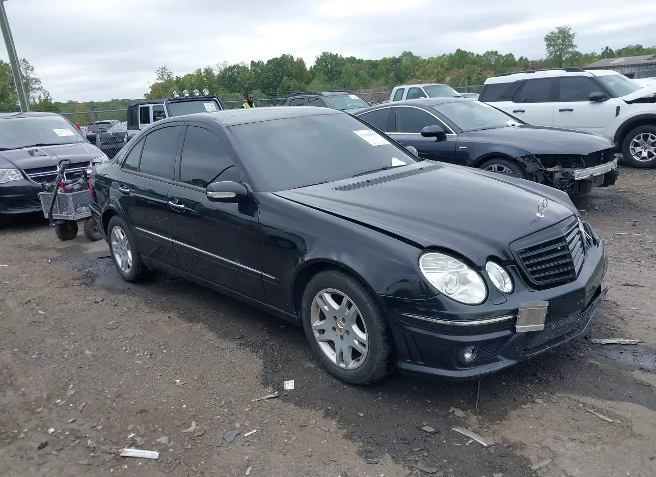 2005 MERCEDES-BENZ  - Image 1.