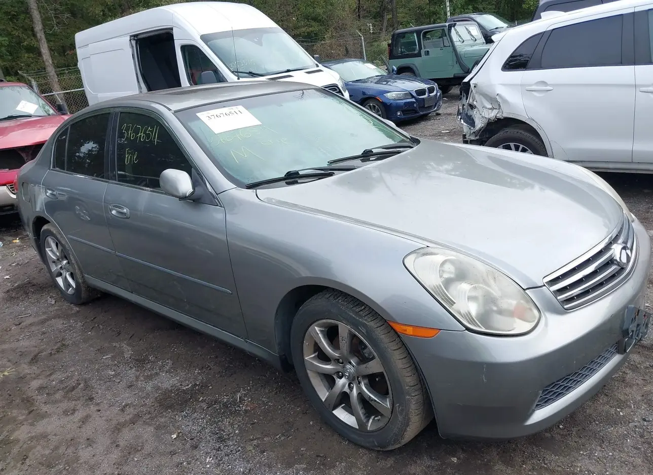 2005 INFINITI  - Image 1.