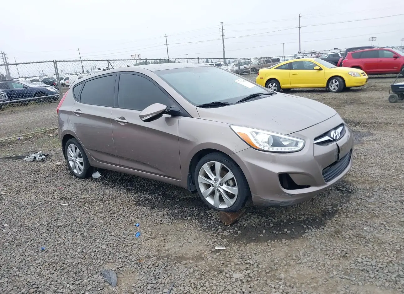 2014 HYUNDAI  - Image 1.