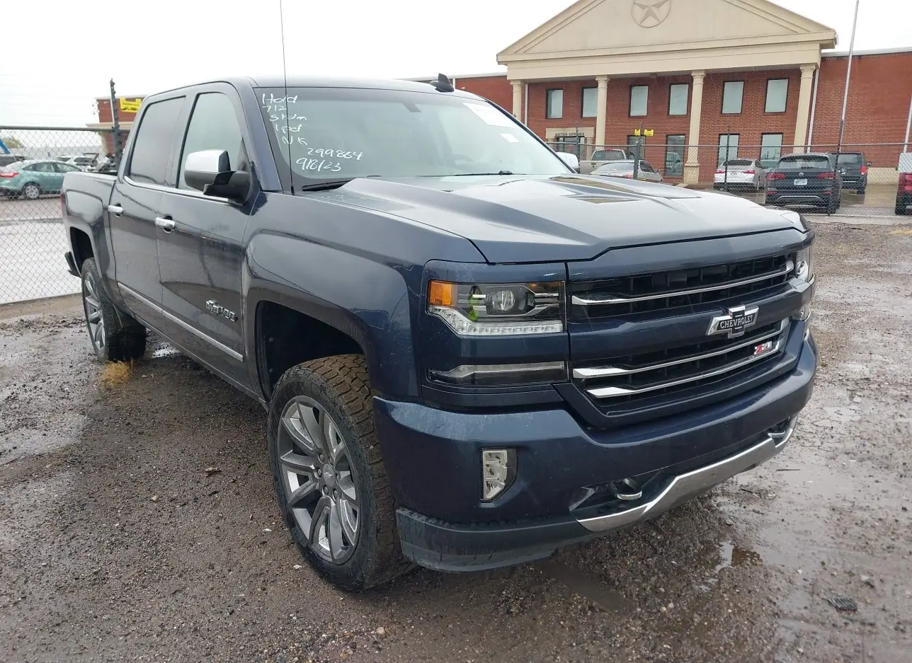 2018 CHEVROLET  - Image 1.