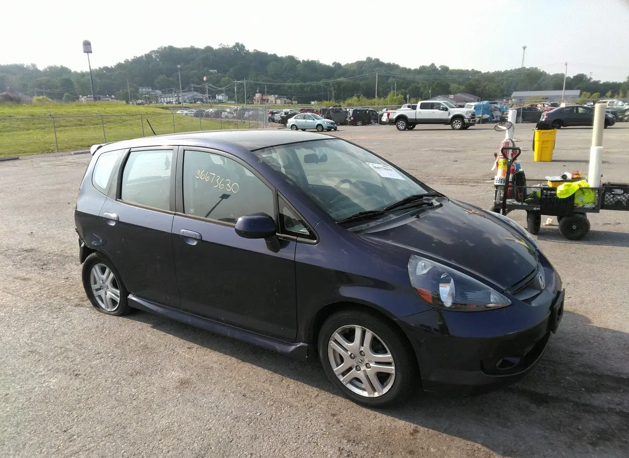 2008 HONDA  - Image 1.