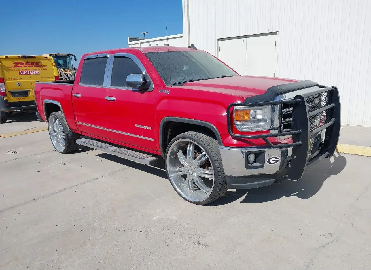 2015 GMC  - Image 1.