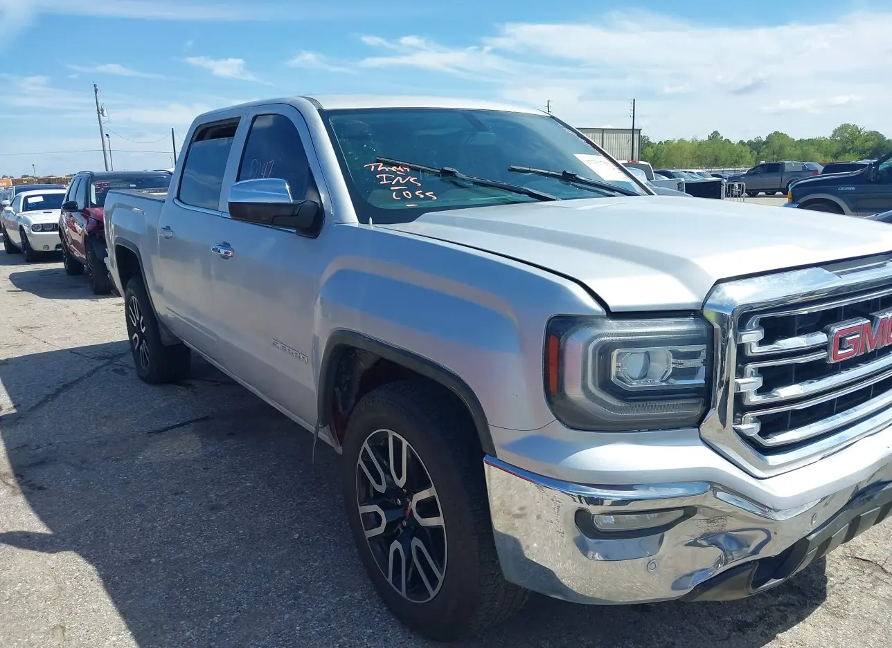 2018 GMC  - Image 1.