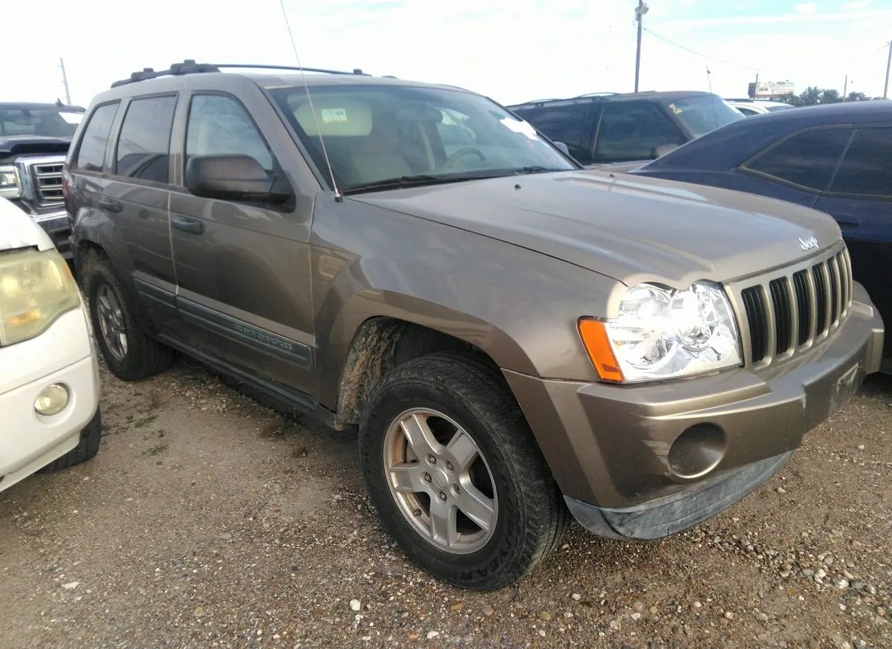 2005 JEEP  - Image 1.