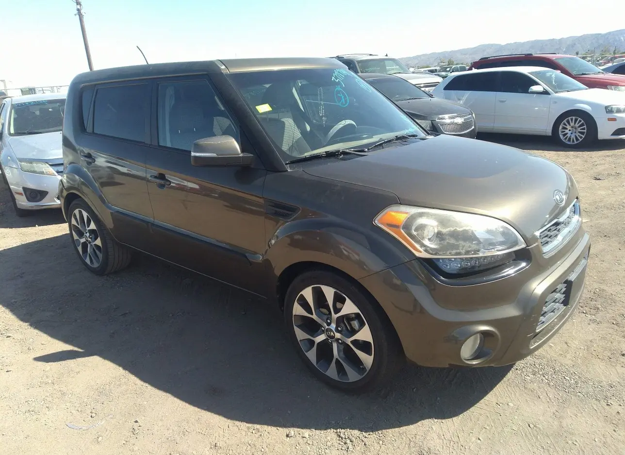 2012 KIA  - Image 1.