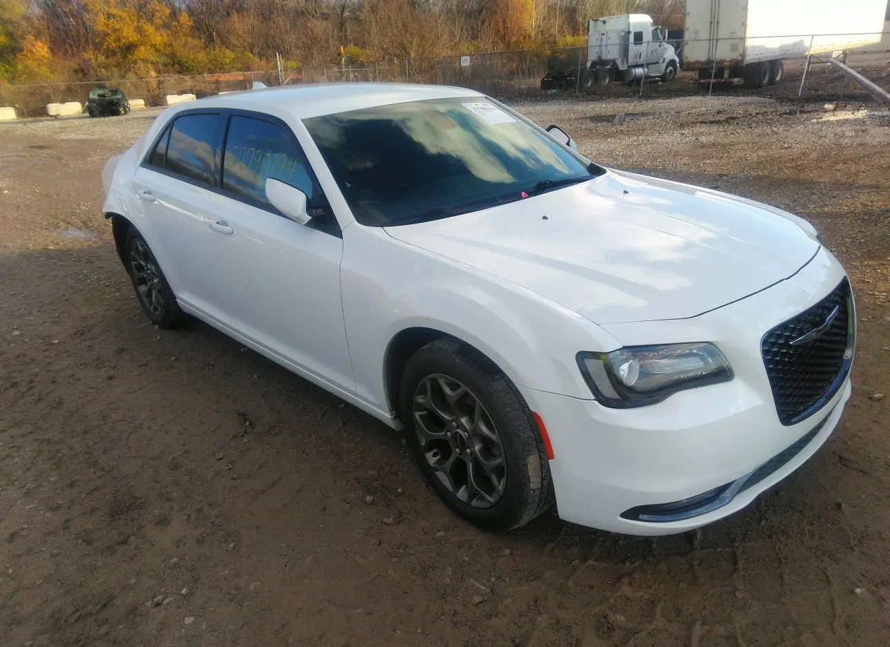 2016 CHRYSLER  - Image 1.