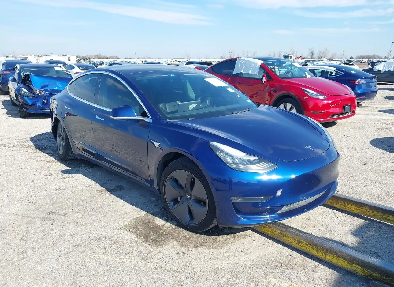 2019 TESLA  - Image 1.