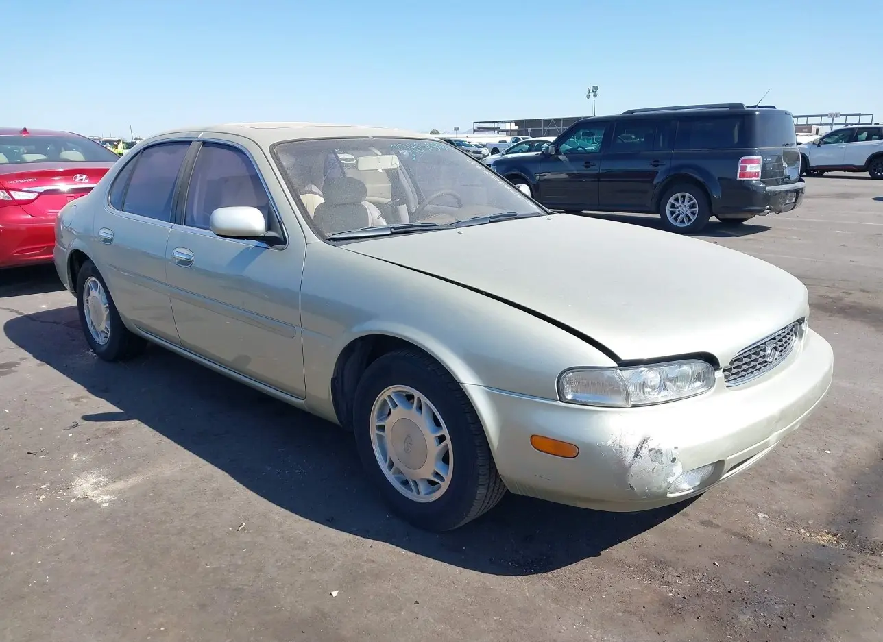 1993 INFINITI  - Image 1.