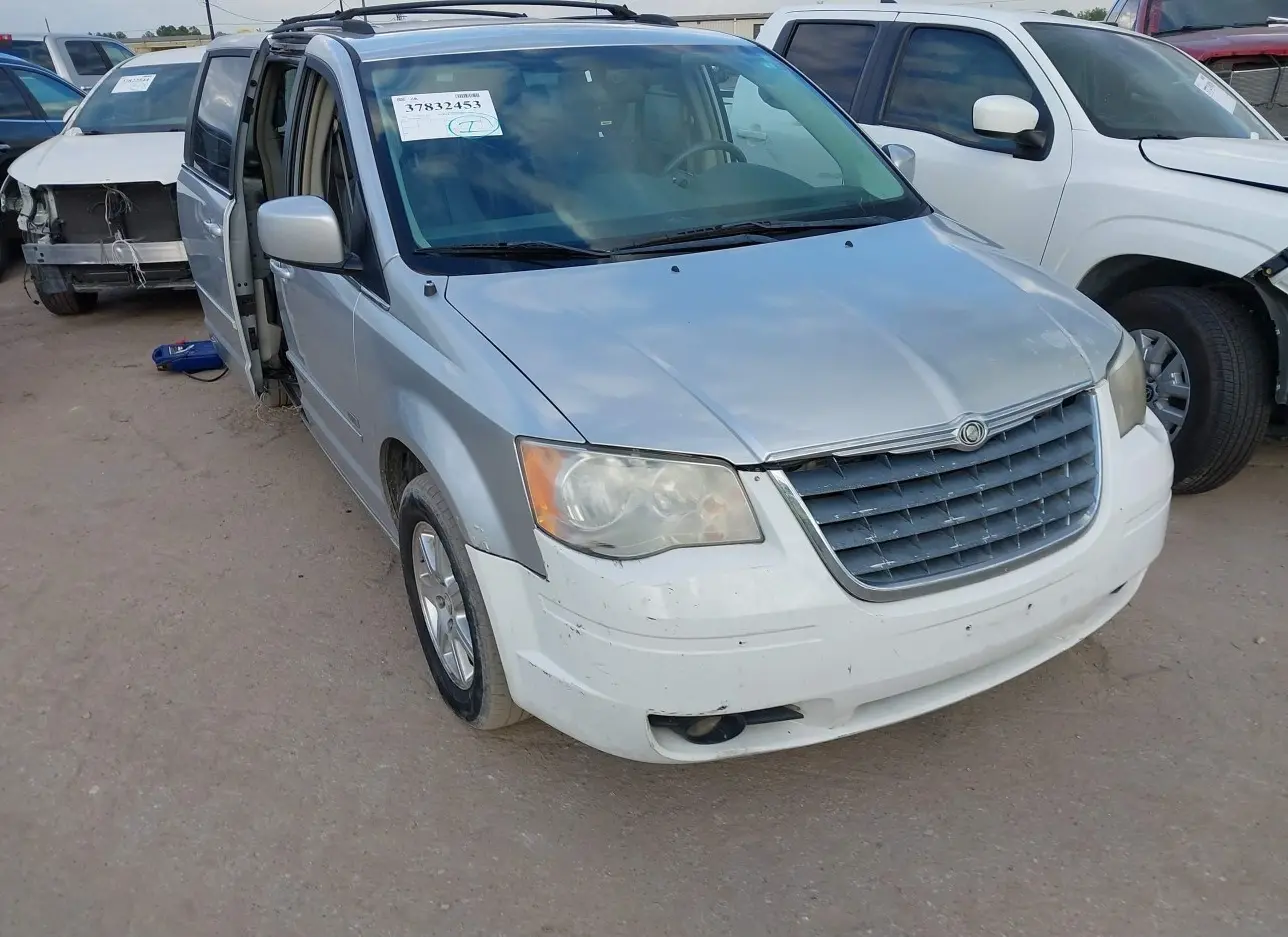 2008 CHRYSLER  - Image 1.