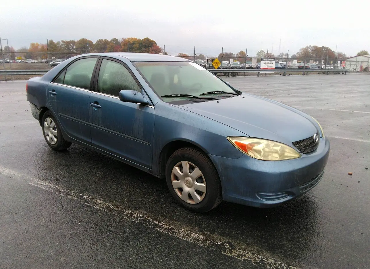 2002 TOYOTA  - Image 1.