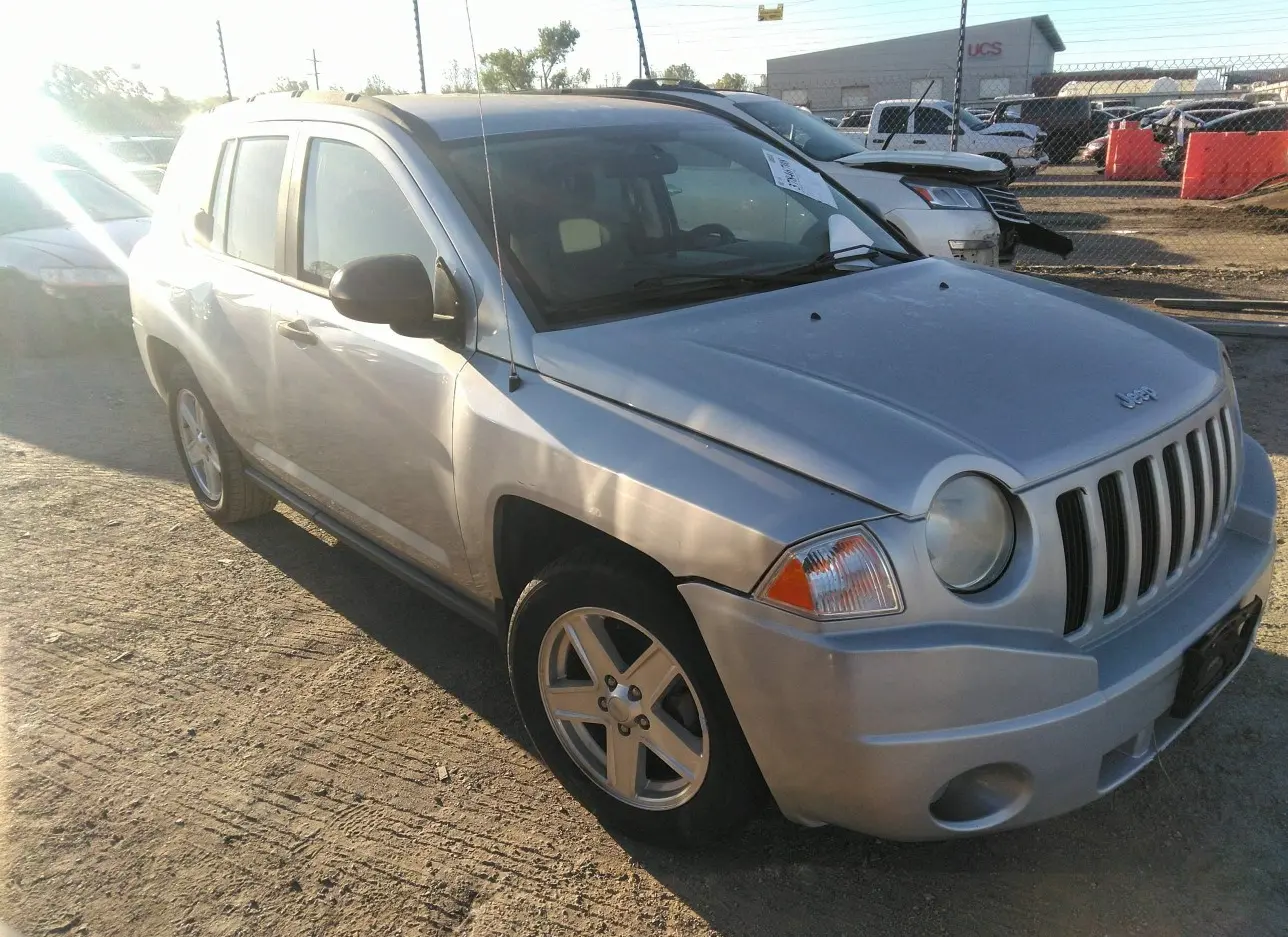 2007 JEEP  - Image 1.