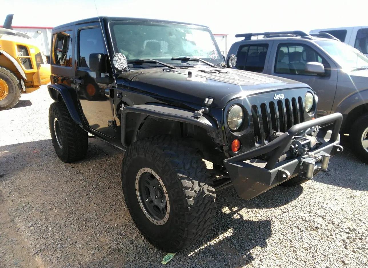 2011 JEEP  - Image 1.