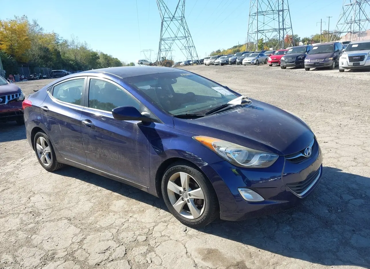 2013 HYUNDAI  - Image 1.