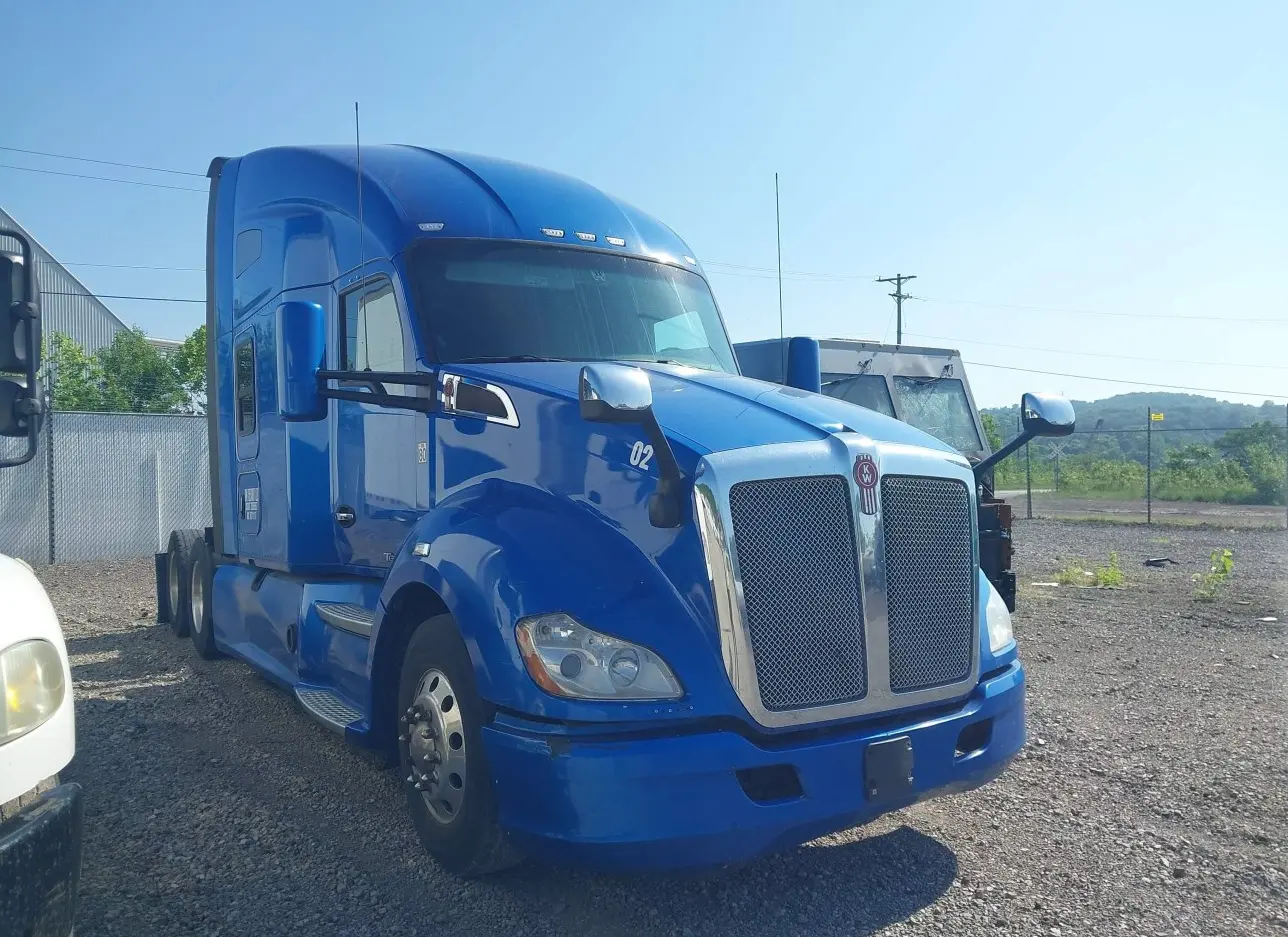 2018 KENWORTH  - Image 1.