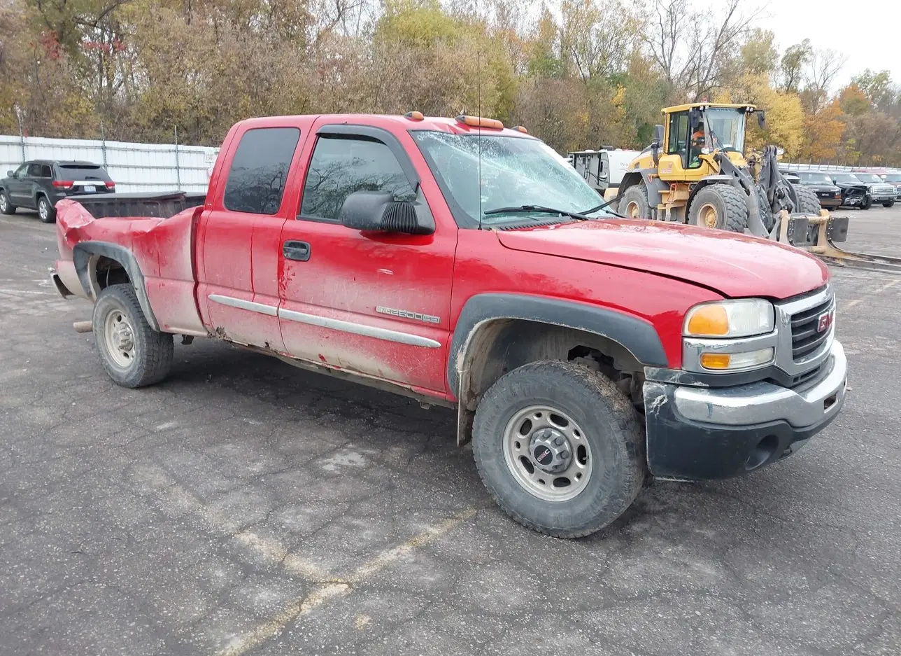 2003 GMC  - Image 1.