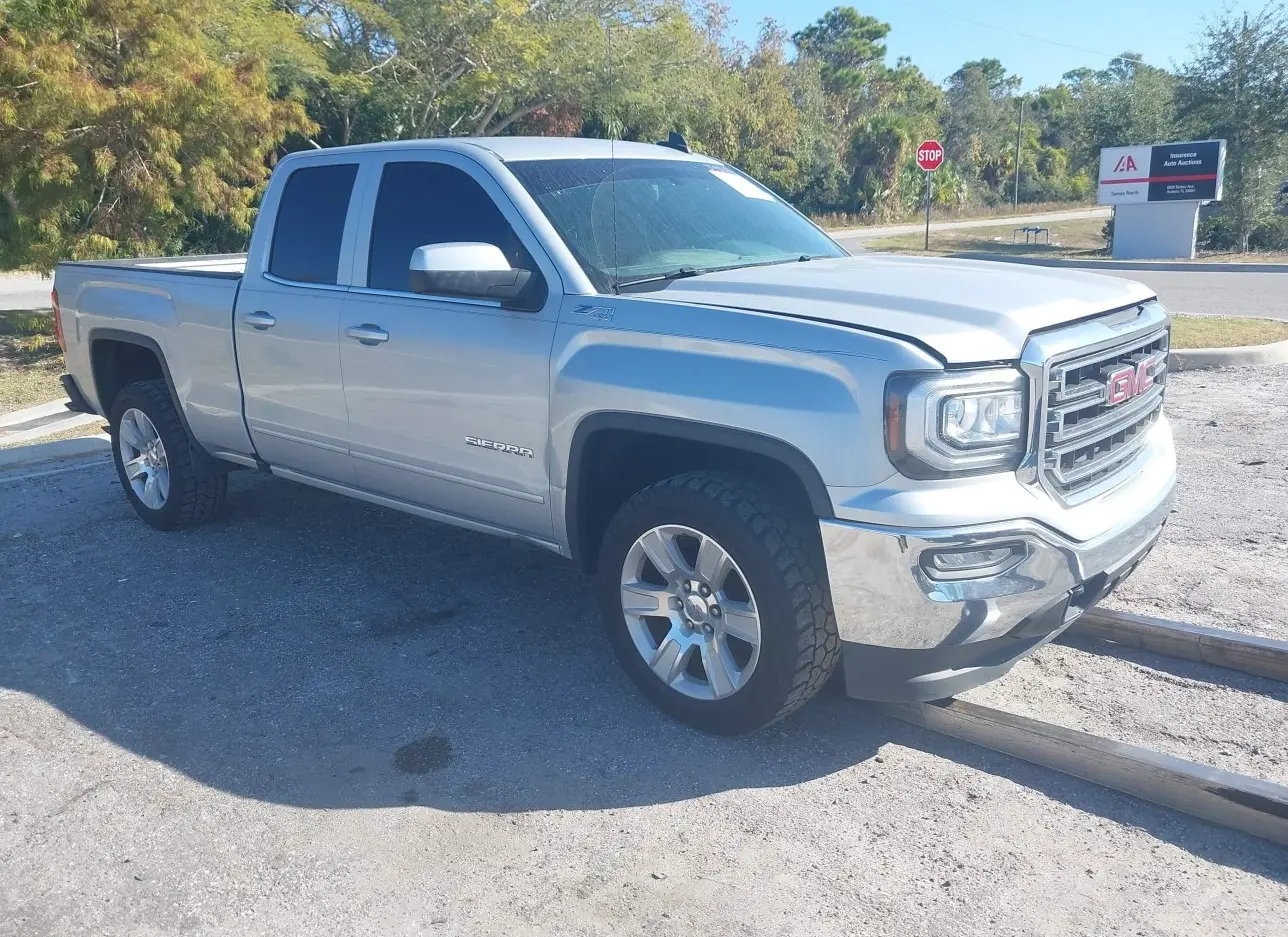 2016 GMC  - Image 1.