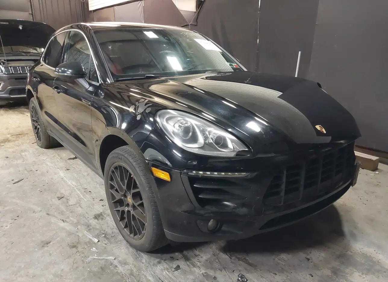 2015 PORSCHE  - Image 1.