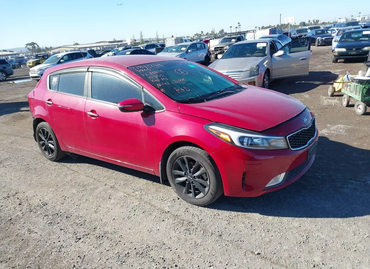 2017 KIA  - Image 1.