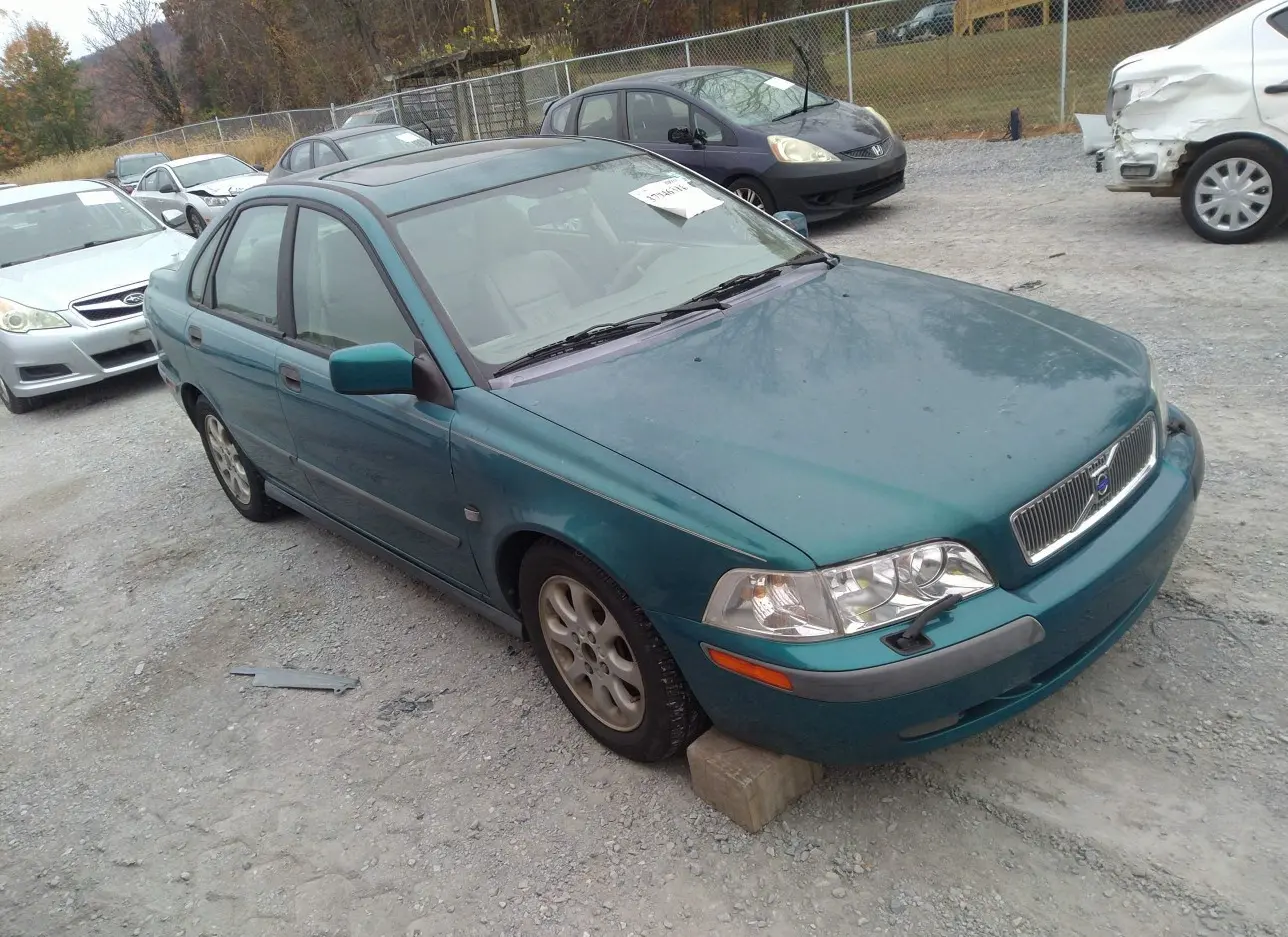 2001 VOLVO  - Image 1.